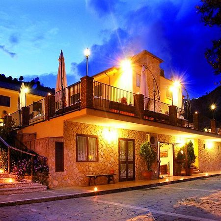 Agriturismo Villa Orchidea 알리 테르메 외부 사진