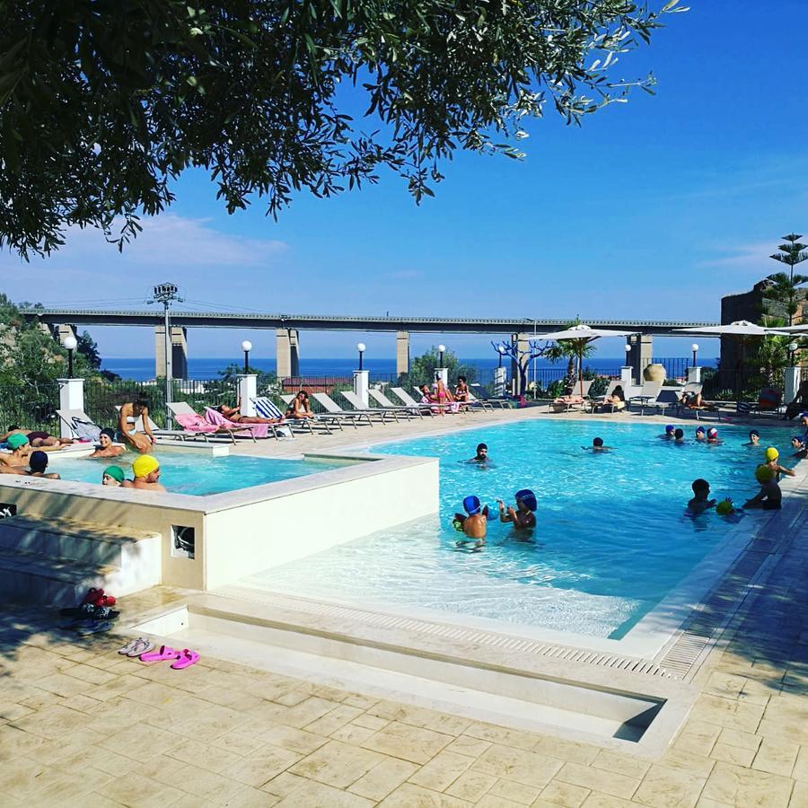 Agriturismo Villa Orchidea 알리 테르메 외부 사진